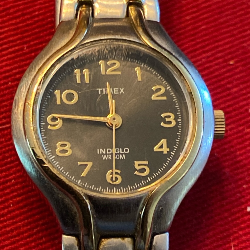 Two Tone Timex Women’s size